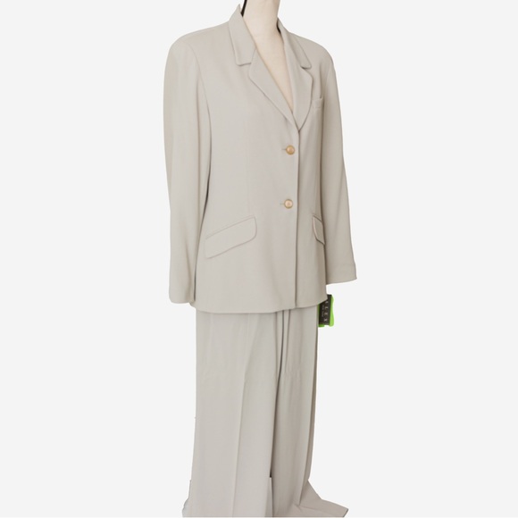 Alex New York neutral sand tan pantsuit tailored high waist monohchomatic 10 - Picture 4 of 16